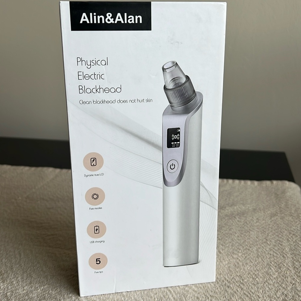 Alin & Alan 5V Blackhead Remover Rechargeable Vacuum